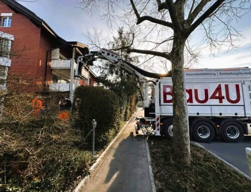 Saugbagger im Einsatz. Biel, Seeland.